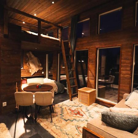 Reindeer River Lights Lodge キルナ エクステリア 写真